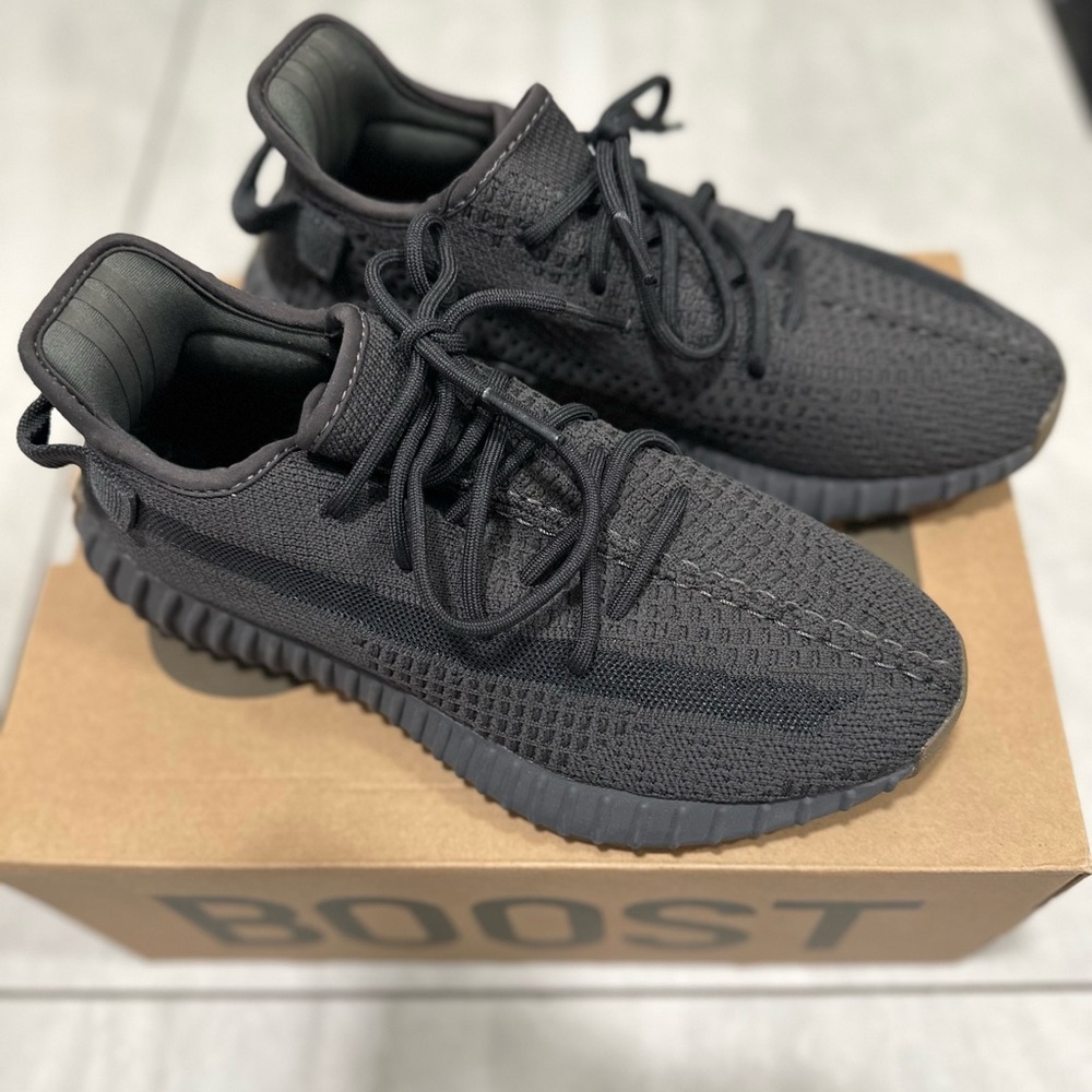Yeezy Boost 350 V2 “ Cinder Non-reflective”